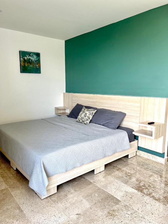 Paradise Apt Steps 5Thav & Beach Playa del Carmen Exterior photo